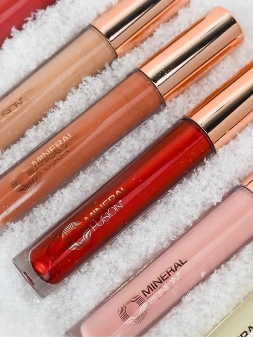 Mineral Fusion Hydro-Shine Lip Gloss Bondi - Peach Coral